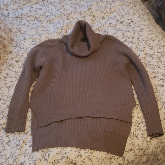 WILFRED free sweater - Picture 3 of 3